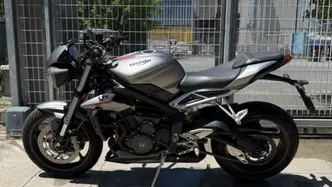 Triumph Street Triple RS (2017 - 19) usata