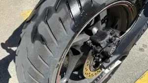 Triumph Street Triple RS (2017 - 19)  (5)
