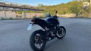 Honda CB 125 R (2021 - 23)  (5)
