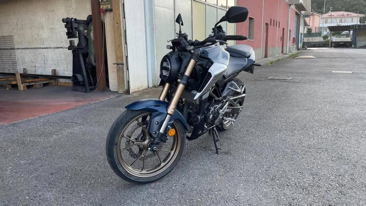 Honda CB 125 R (2021 - 23)  (8)