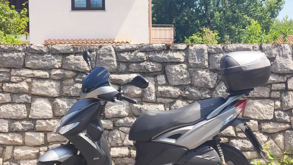 Kymco Agility 125 R16 Power Up (2021 - 26)  (2)