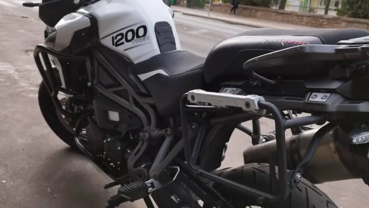Triumph Tiger 1200 XRt (2018 - 20)  (3)