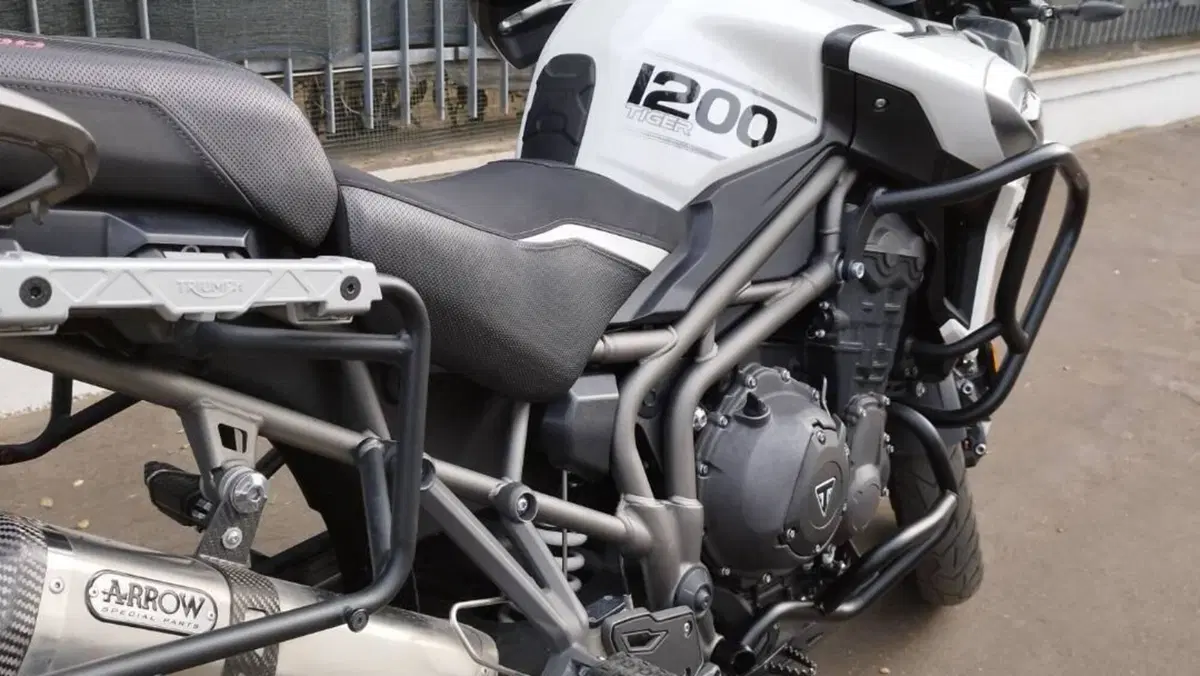 Triumph Tiger 1200 XRt (2018 - 20)  (5)