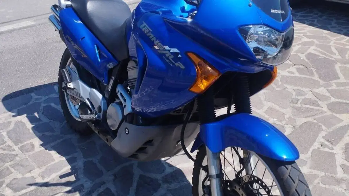 Honda Transalp XL 650V (2000 - 04)  (8)