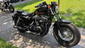 Harley-Davidson 1200 Forty-Eight (2010 - 15)  (2)
