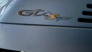 Vespa GTS 300 Hpe Super Tech (2019)  (4)