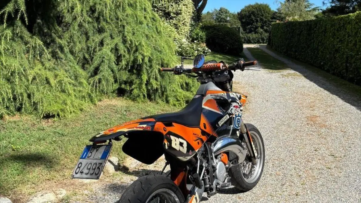 Husqvarna SM 125 S (2002 - 04)  (2)