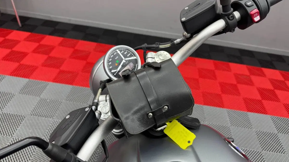 Bmw R nineT Scrambler (2021 - 24)  (11)