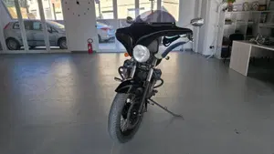 Moto Guzzi   (2)