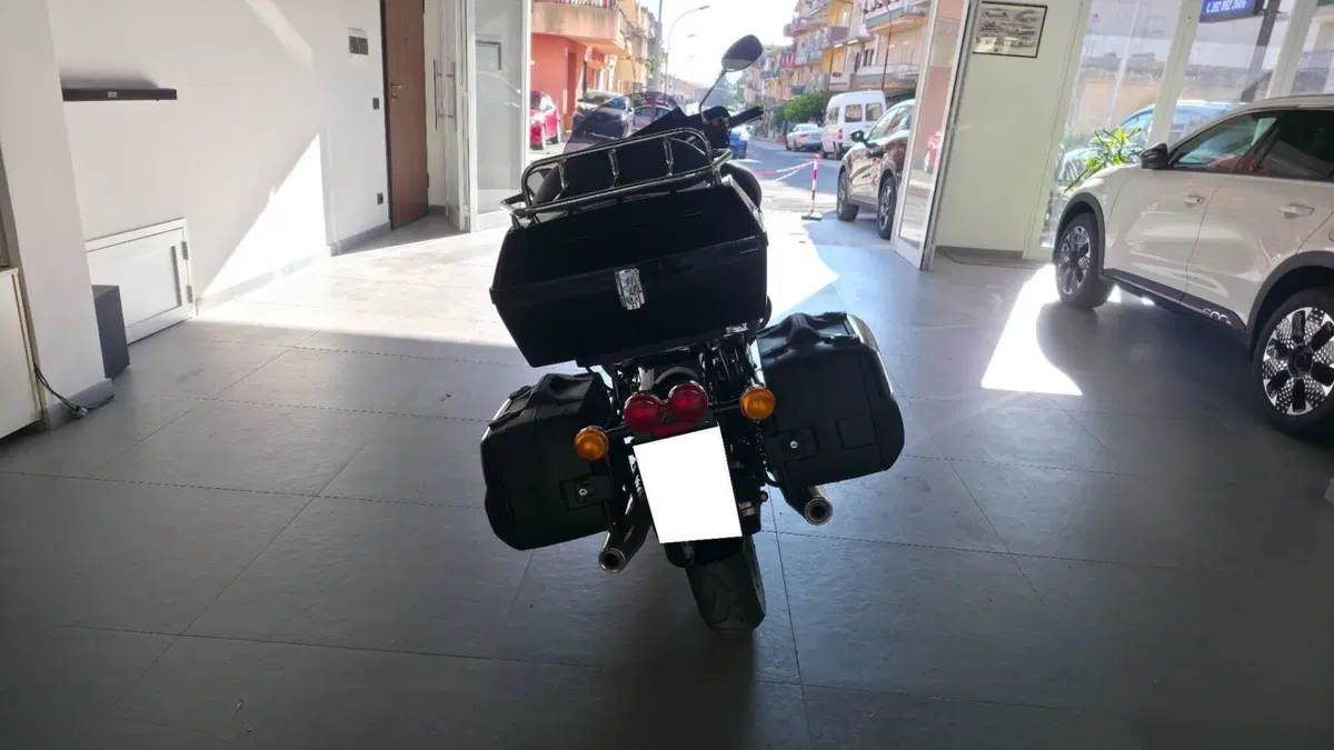 Moto Guzzi   (18)