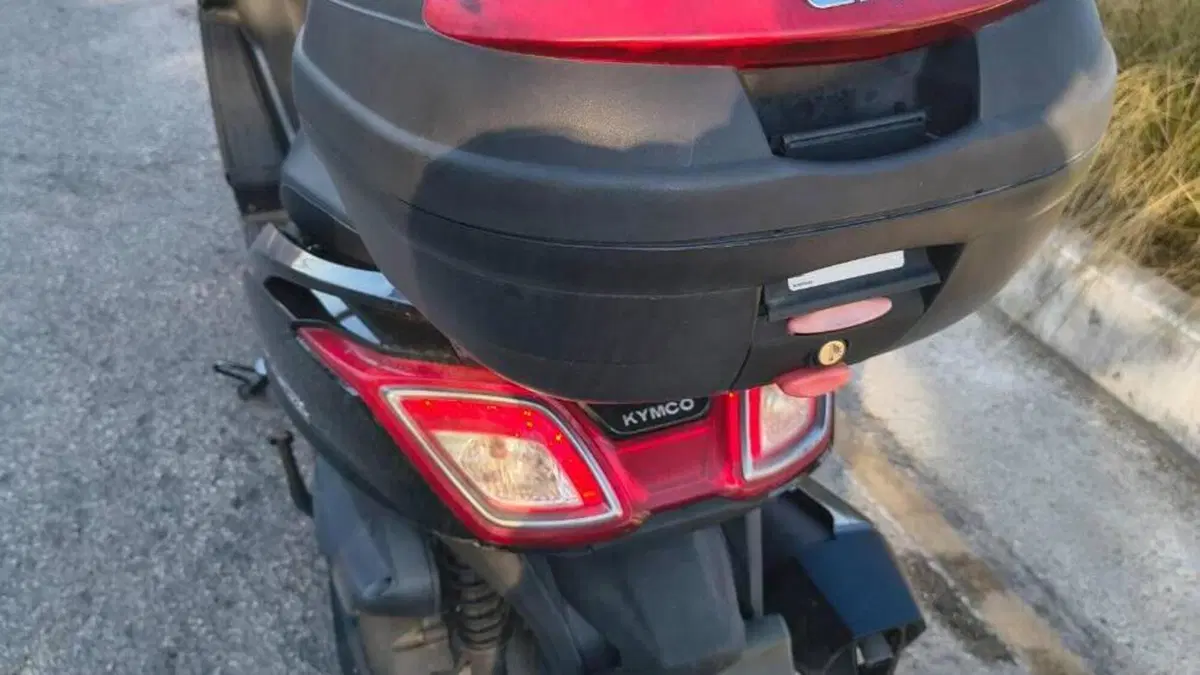 Kymco Downtown 350i ABS (2015 - 17)  (8)