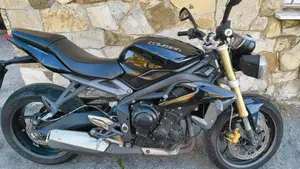 Triumph Street Triple ABS (2013 - 17) 