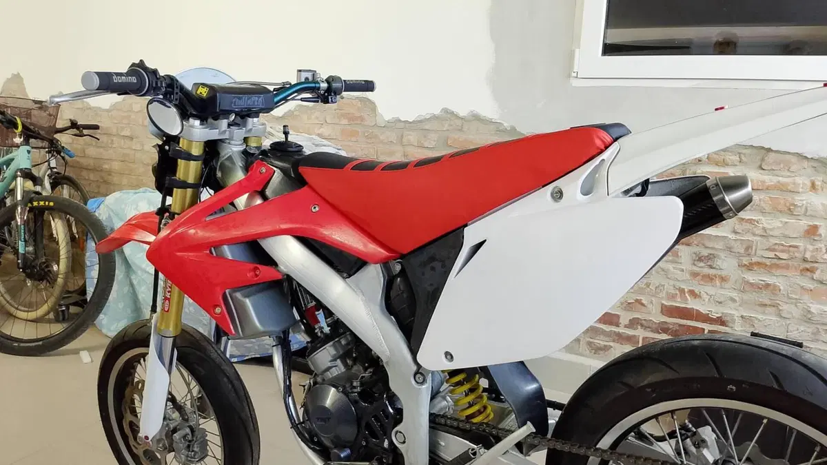 HM Derapage 50 RR (2007 - 08)   (3)