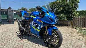 Suzuki GSX-R1000 (2017 - 18)  (3)
