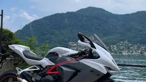 MV Agusta F3 800 EAS ABS (2013 - 17)  (2)