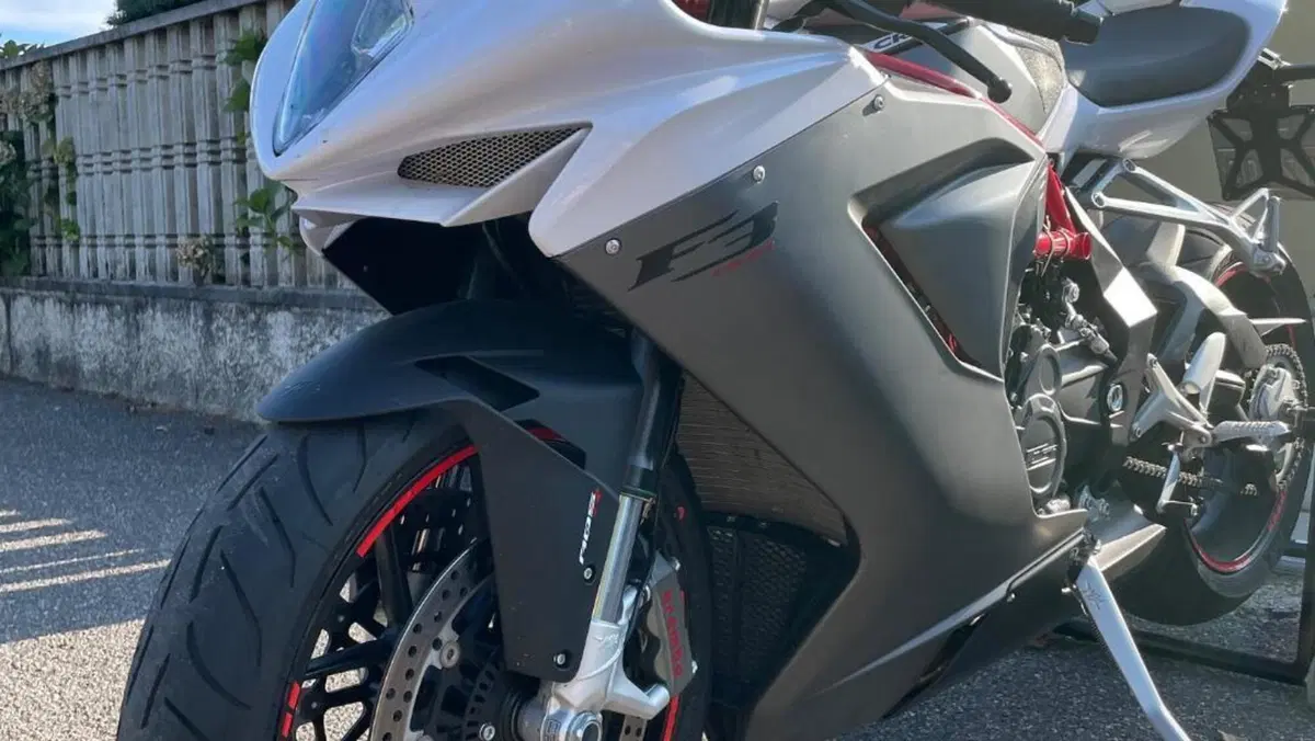 MV Agusta F3 800 EAS ABS (2013 - 17)  (6)