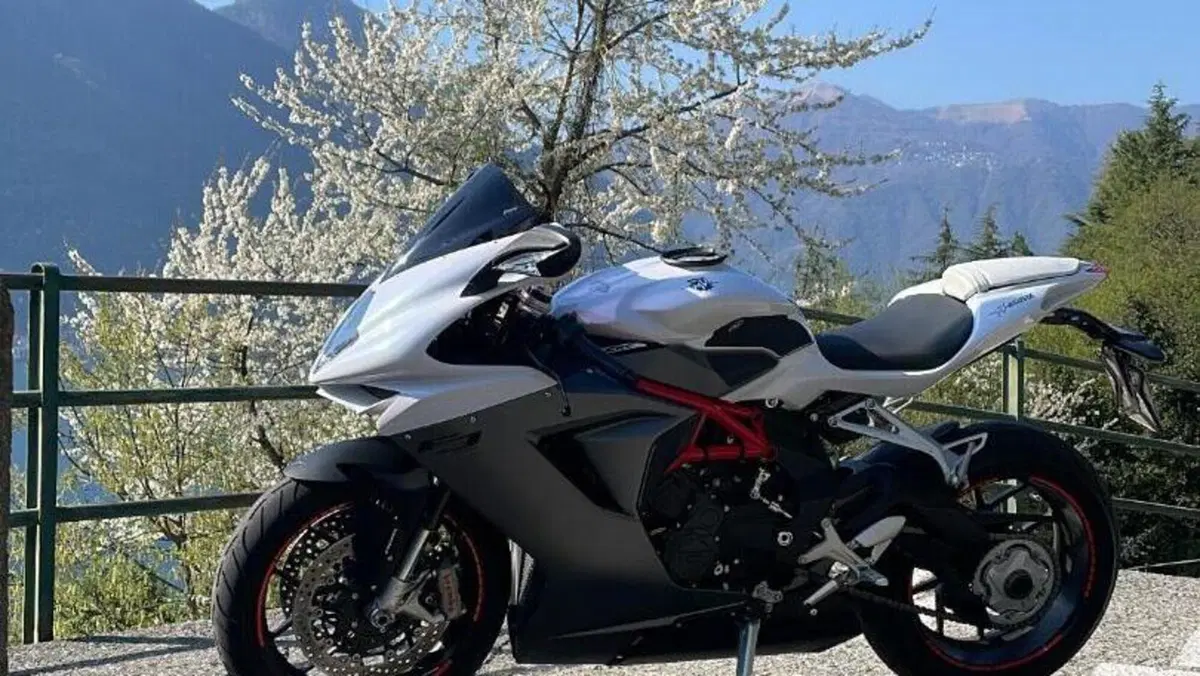 MV Agusta F3 800 EAS ABS (2013 - 17)  (7)