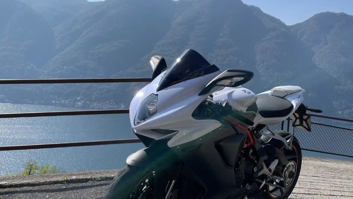 MV Agusta F3 800 EAS ABS (2013 - 17)  (9)