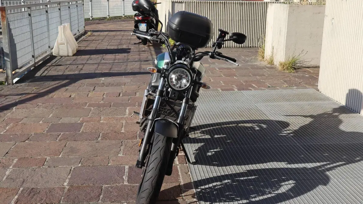 Yamaha XSR 700 ABS (2016 - 20)  (5)