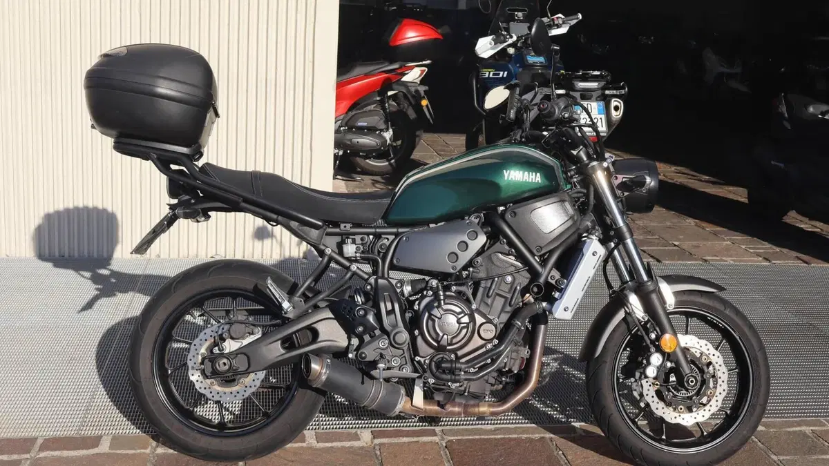 Yamaha XSR 700 ABS (2016 - 20)  (6)