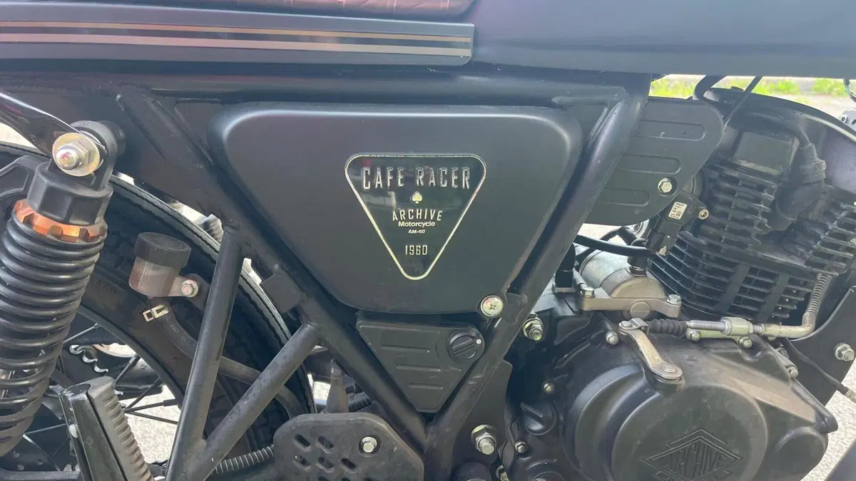 Archive Motorcycle AM 60 125 Cafe Racer (2022 - 25)  (4)