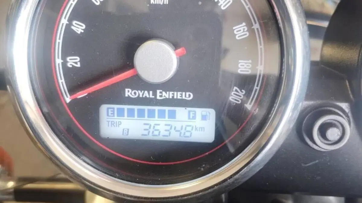 Royal Enfield Interceptor 650 (2021 - 26)  (12)