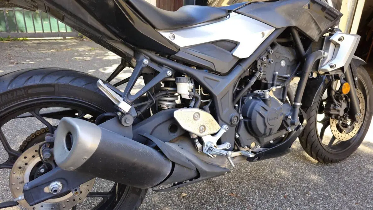 Yamaha MT-03 (2016 - 17)  (3)
