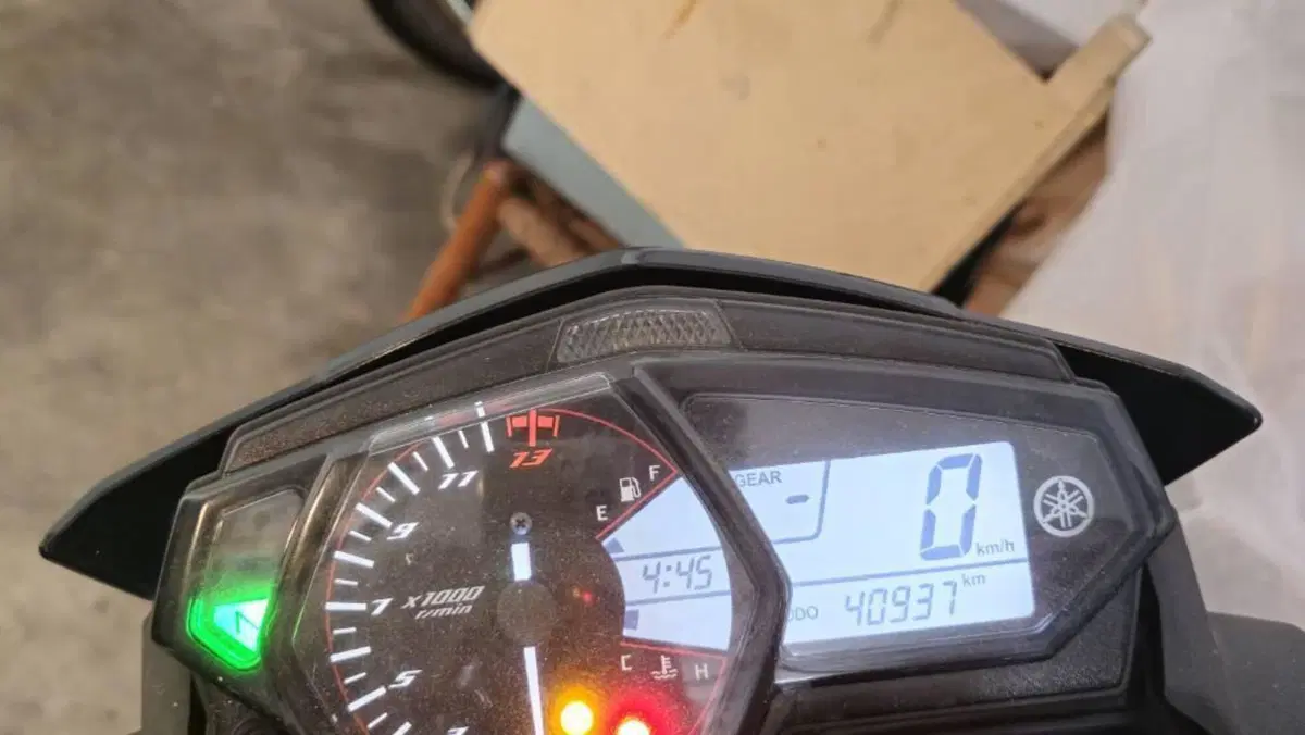 Yamaha MT-03 (2016 - 17)  (12)