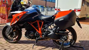 KTM 1290 Super Duke GT ABS (2016 - 18)  (9)