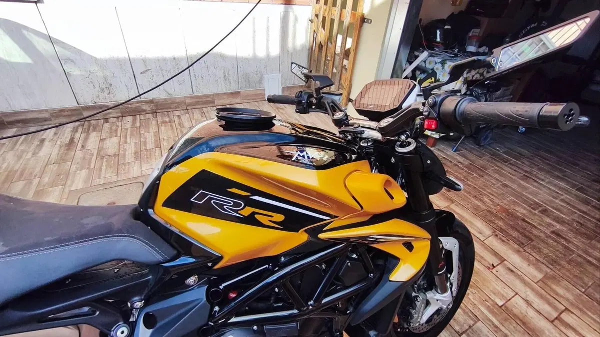 MV Agusta Dragster 800 RR SCS (2021 - 25)  (6)