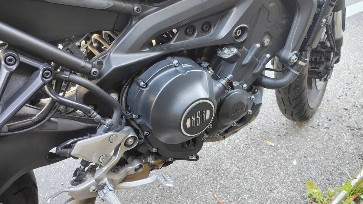 Yamaha XSR 900 ABS (2016 - 20)  (5)