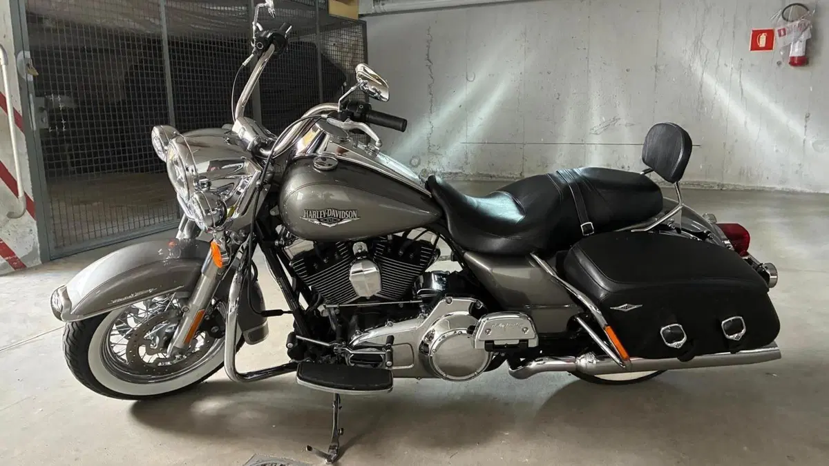 Harley-Davidson 103 Road King Classic (2014 - 16) - FLHRC 