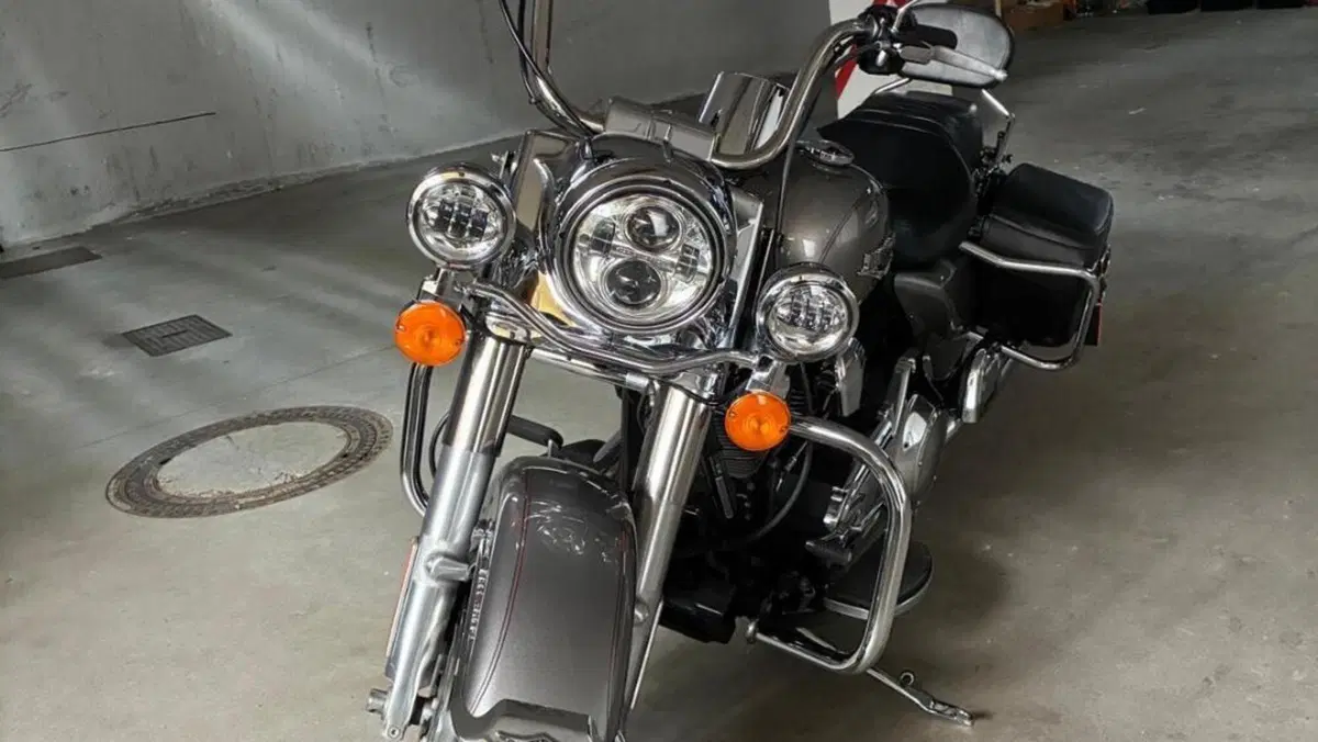 Harley-Davidson 103 Road King Classic (2014 - 16) - FLHRC  (2)