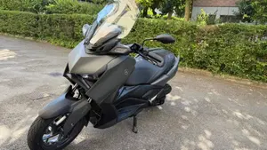 Yamaha X-Max 125 (2025 - 26)  (3)