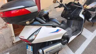 Honda Silver Wing 400 (2006 - 09) usata