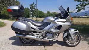 Honda Deauville 650 (2002 - 05)  (3)