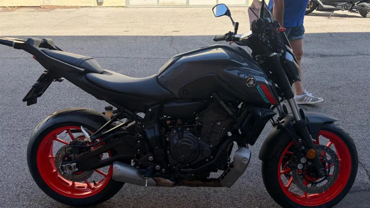 Yamaha MT-07 (2021 - 24)  (3)