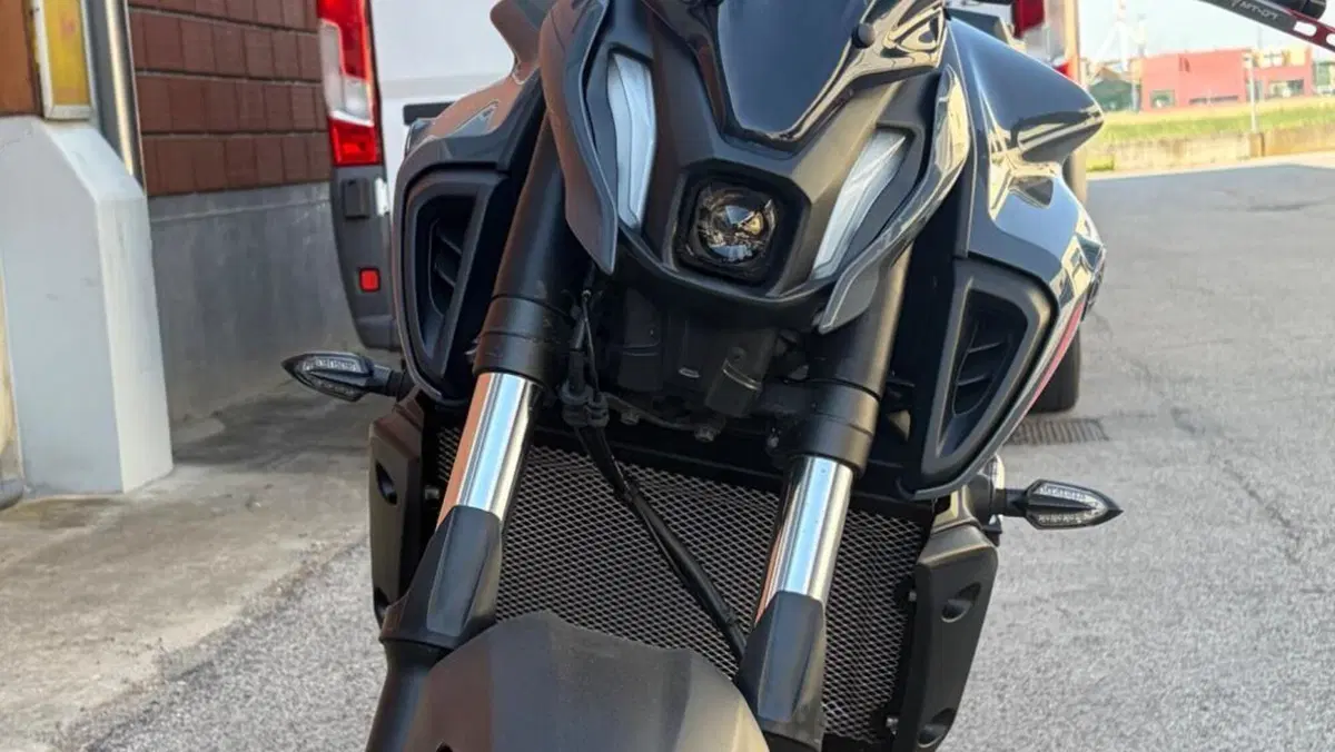 Yamaha MT-07 (2021 - 24)  (2)