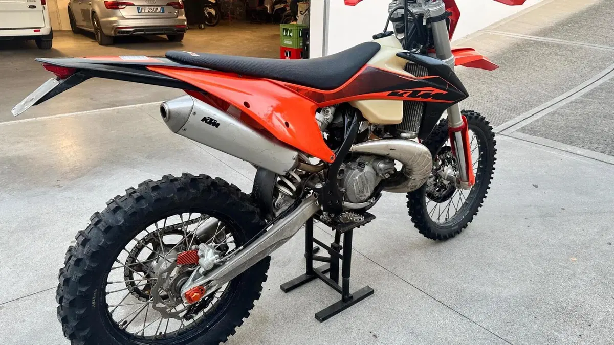 KTM 250 EXC TPI (2020)  (2)
