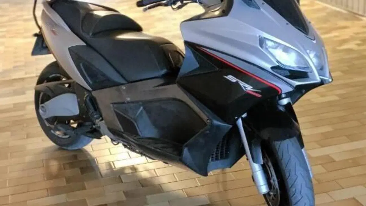 Aprilia SRV 850 ABS (2011 - 16)  (10)