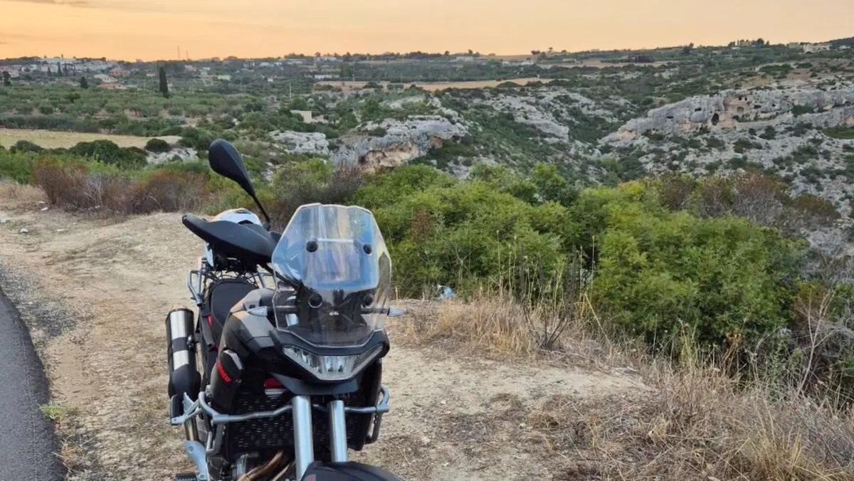 Aprilia Tuareg 660 (2022 - 24)  (2)
