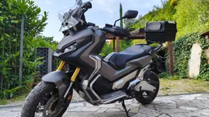 Honda X-ADV 750 (2017) 
