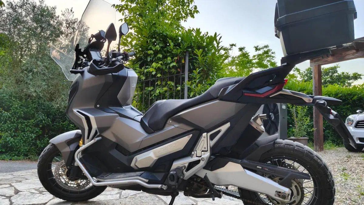 Honda X-ADV 750 (2017)  (3)