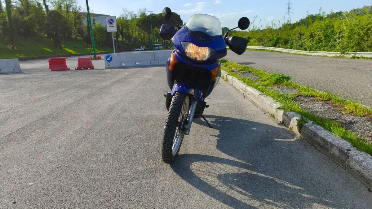 Honda Transalp XL 650V (2000 - 04)  (2)