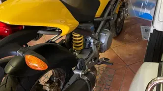Ducati Monster 620 s epoca