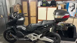 Honda Forza 750 DCT (2021 - 24)  (6)