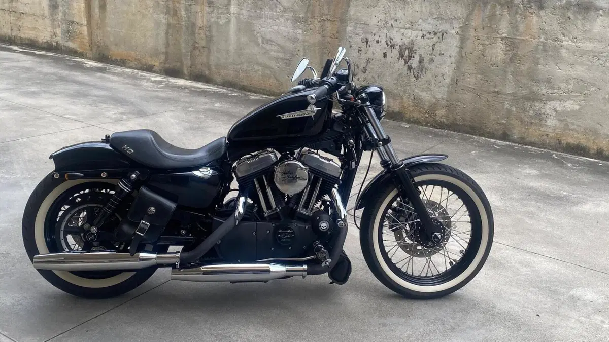 Harley-Davidson 1200 Custom (2007 - 13) - XL 1200C  (14)