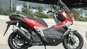Voge Sfida SR1 ADV (2023 - 26)  (2)