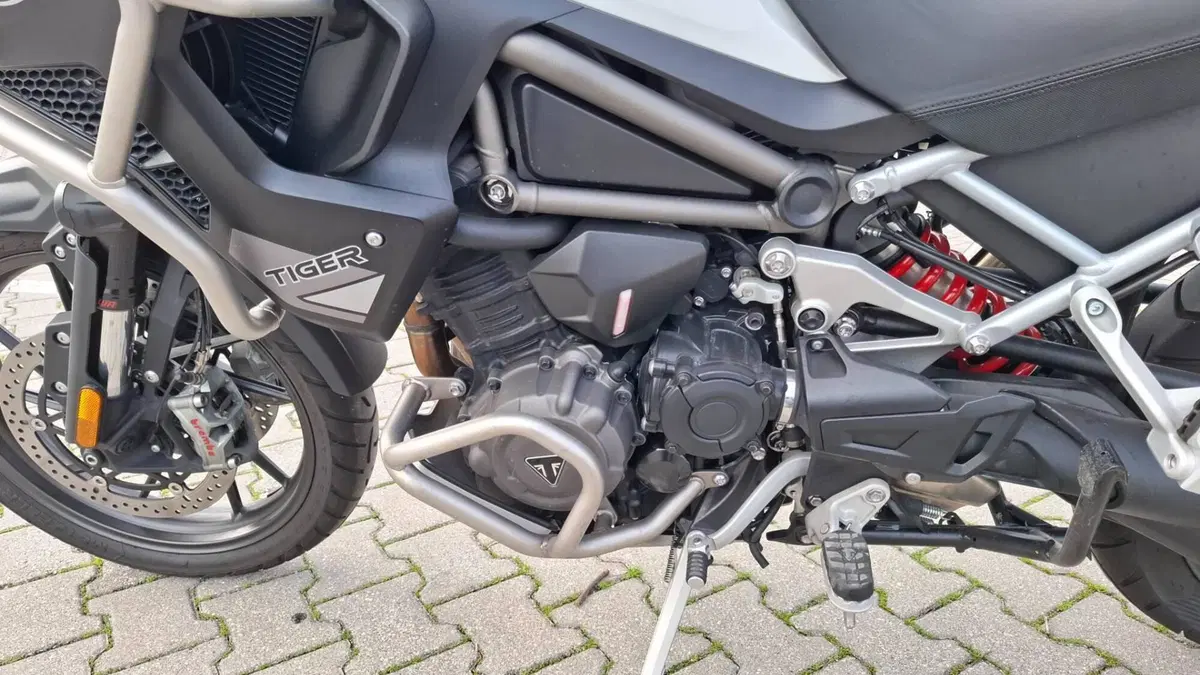 Triumph Tiger 1200 GT Pro (2022 - 23)  (4)