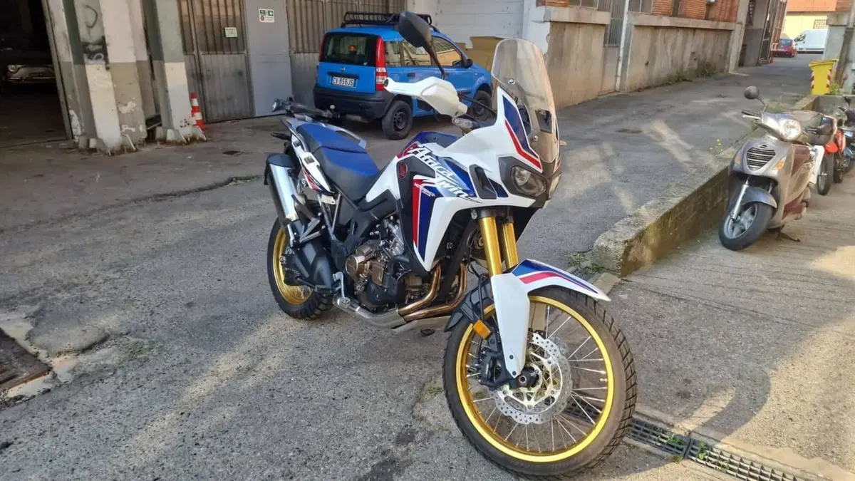 Honda Africa Twin CRF 1000L DCT ABS (2016 - 17) 